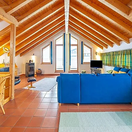 Отель Penthouse In Near Slopes 3*